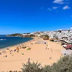 بيت للعطل Charming Algarvianoceanfront Townhouse By Becherish *