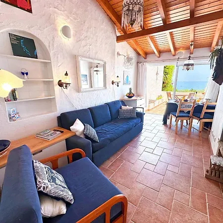 Charming Algarvianoceanfront Townhouse By Becherish * 알부페이라