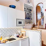 Сasa de vacaciones Charming Algarvianoceanfront Townhouse By Becherish *